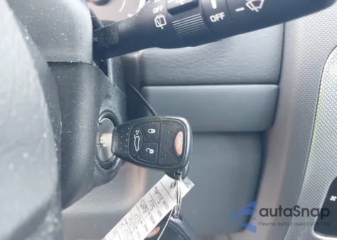 2006 Jeep Liberty Sport из США, поврежденный, VIN 1J4GL48K86W257572